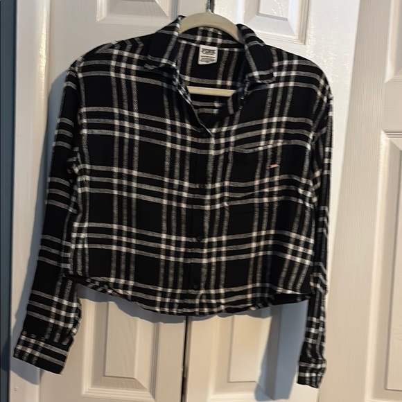 PINK Victoria's Secret long sleeve button down in black and white size XS - Picture 1 of 7